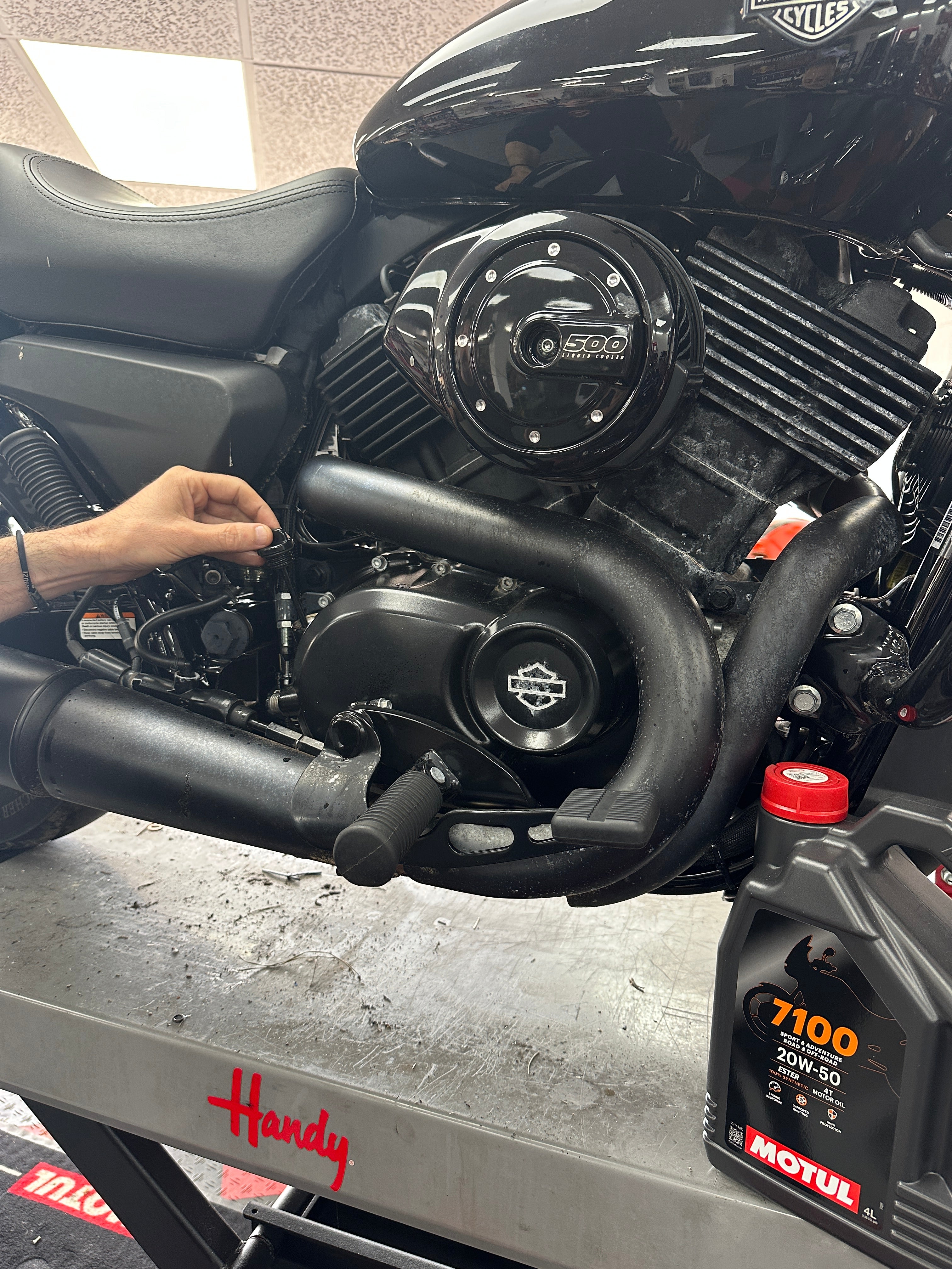 Why Regular Oil Changes Are Essential for Your Motorcycle